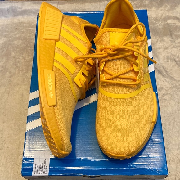 Adidas NMD R1 Collegiate Gold - Picture 1 of 5